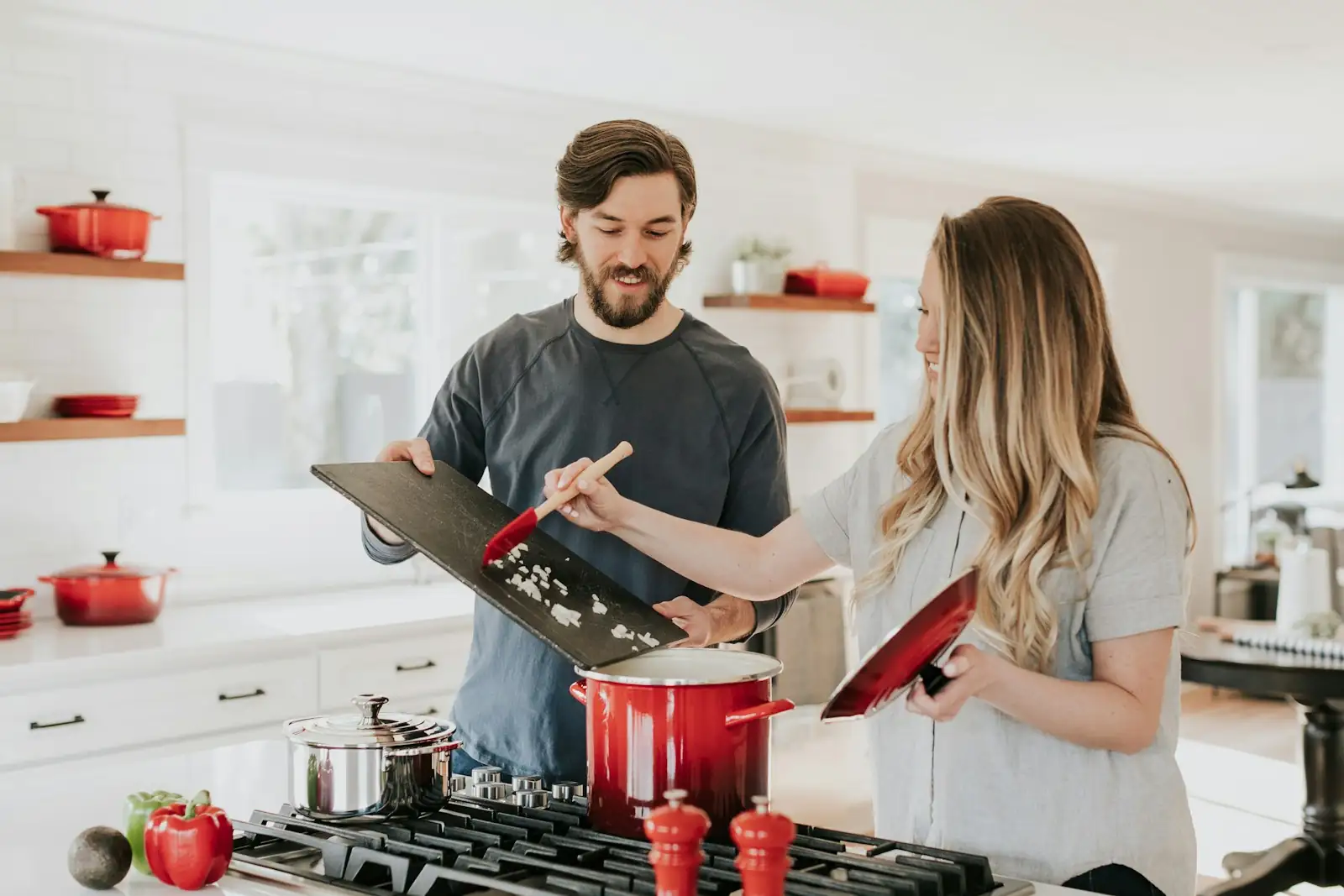 Professional clutter organizer NYC home organization service
